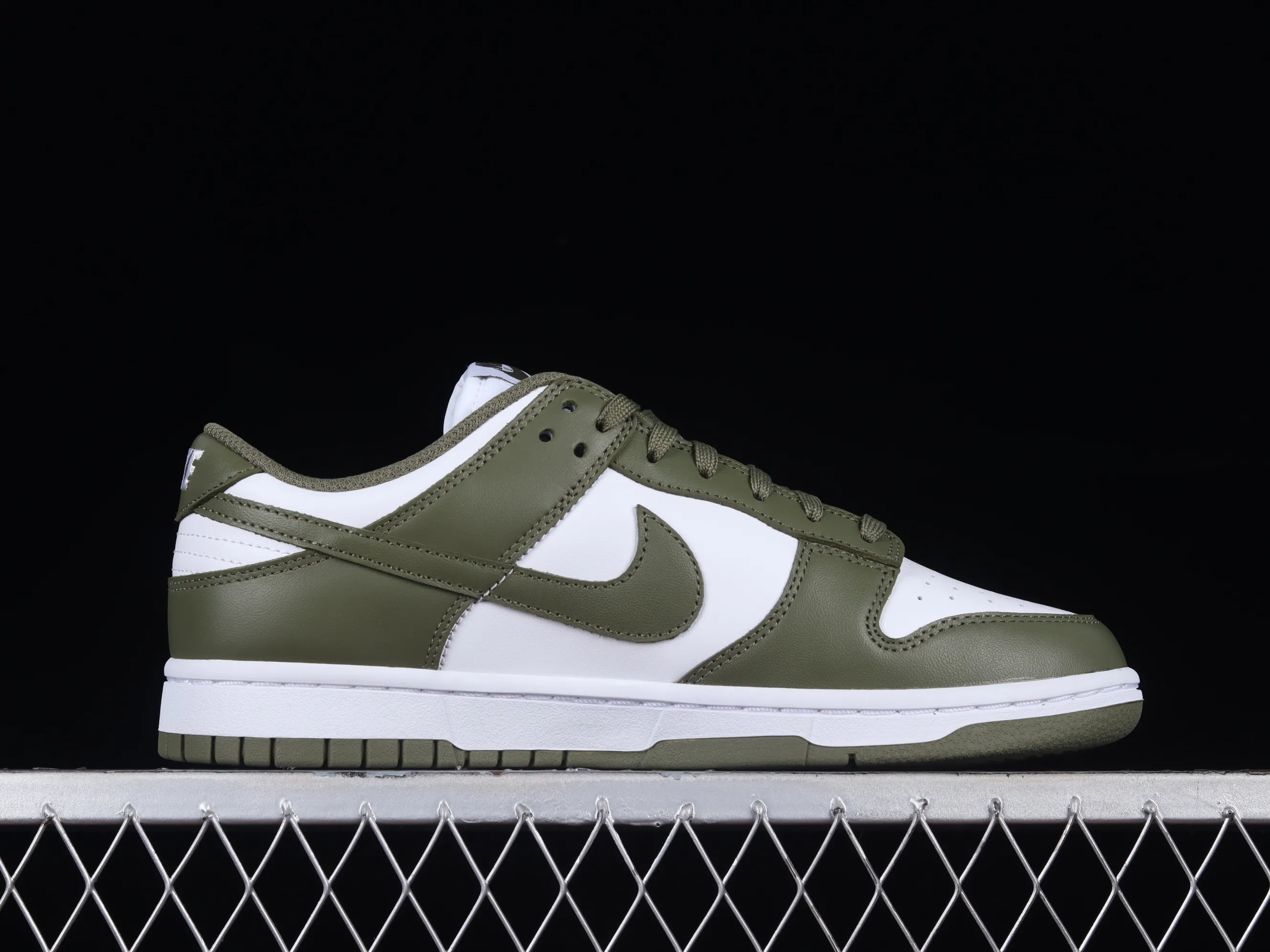 All categories Nk SB Dunk series Nk SB Dunk Low low-top sneakers M version pure original Nk Dunk Low olive green SB smashed backboard fashion casual sneakers DD1503-120